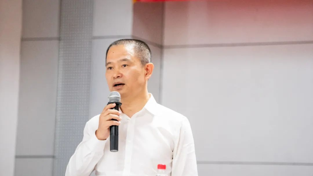  Ӣ��365���Ź����¿���˾���Ŵ�����